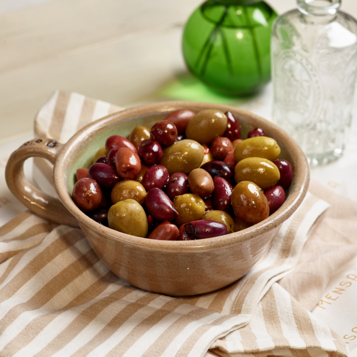 קוקטייל זיתים יווני